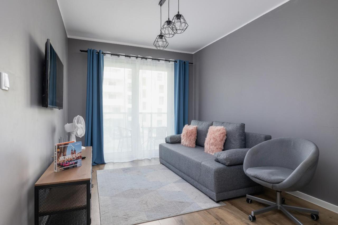 Comfy Apartment Pachonskiego With Parking In Krakow By Noclegi Renters ภายนอก รูปภาพ